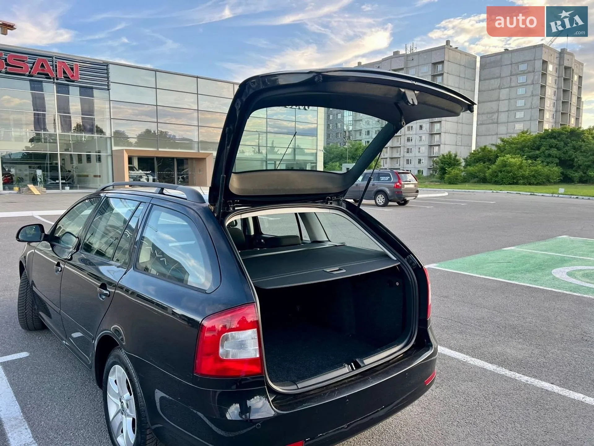2010 Skoda Octavia - мініатюра 44