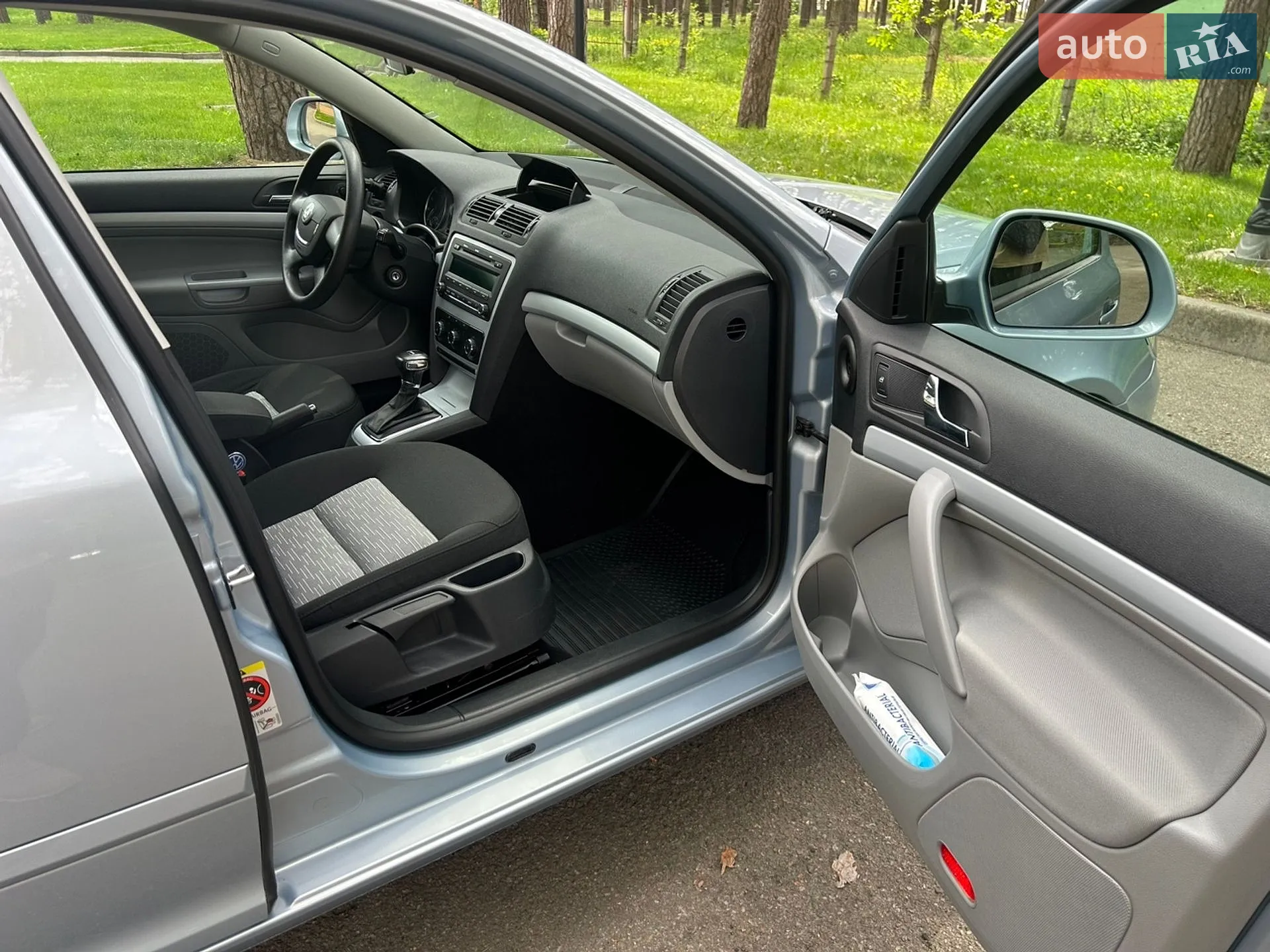 2010 Skoda Octavia - мініатюра 13