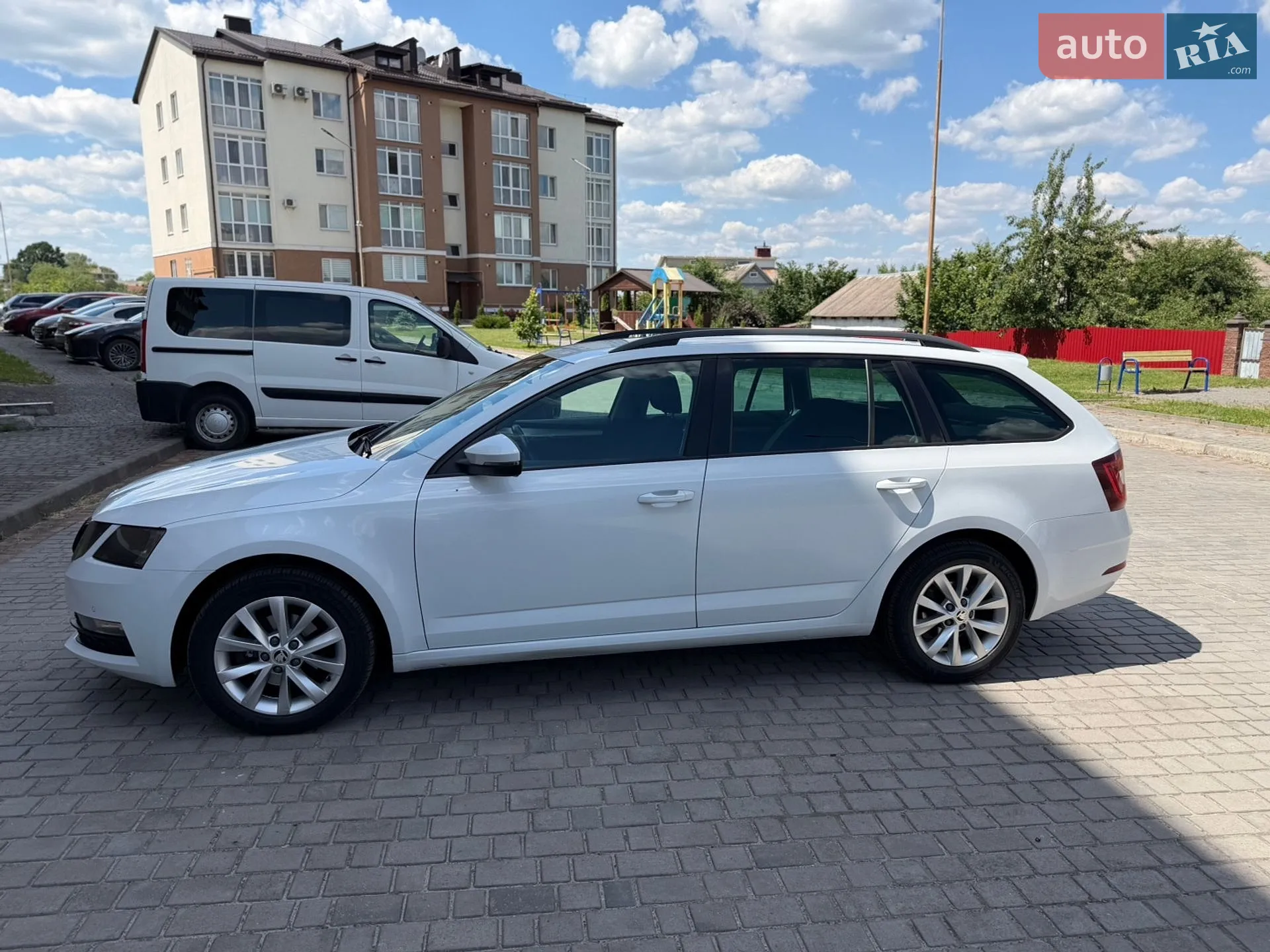 2017 Skoda Octavia - мініатюра 4
