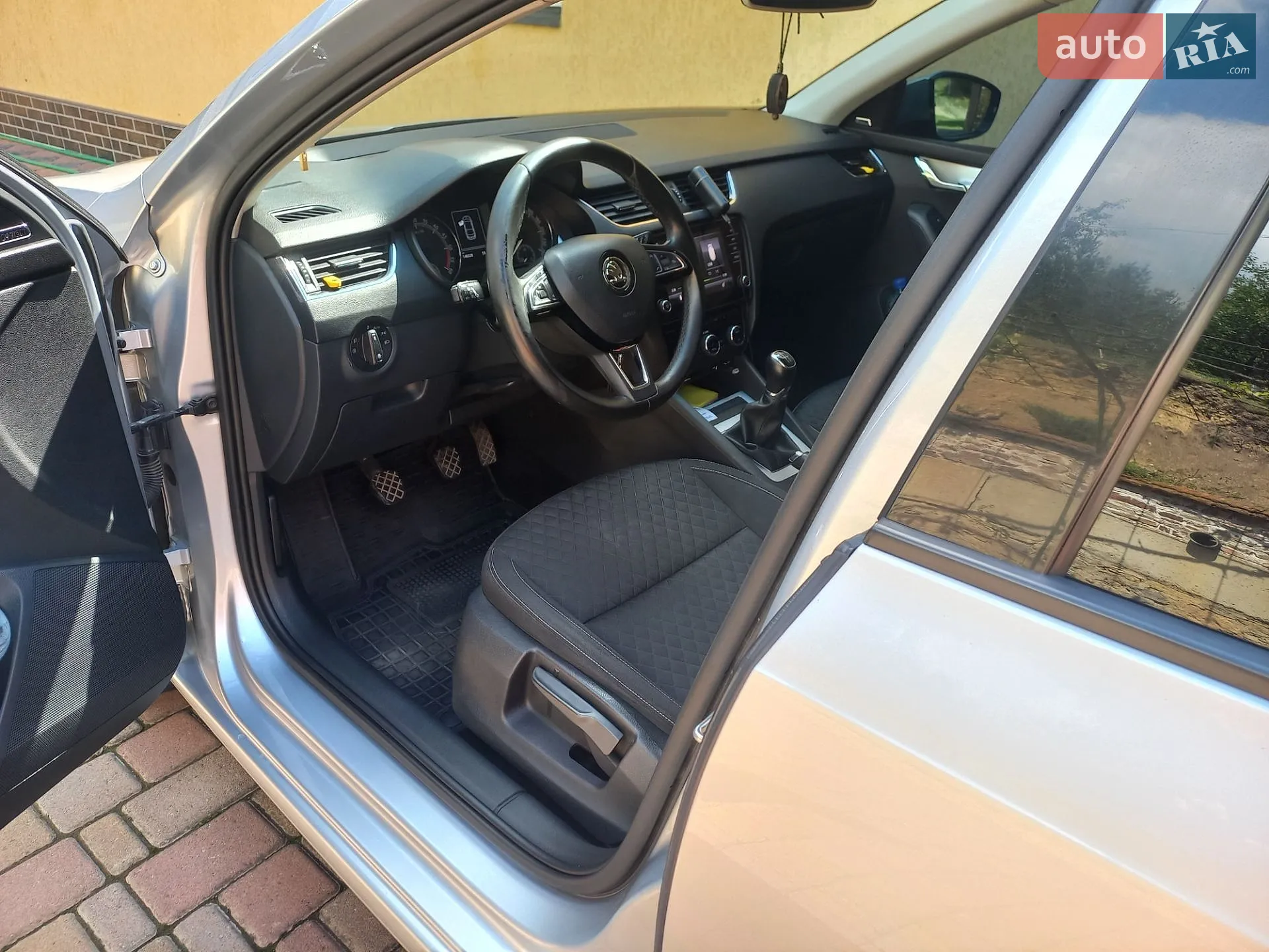 2017 Skoda Octavia - мініатюра 6
