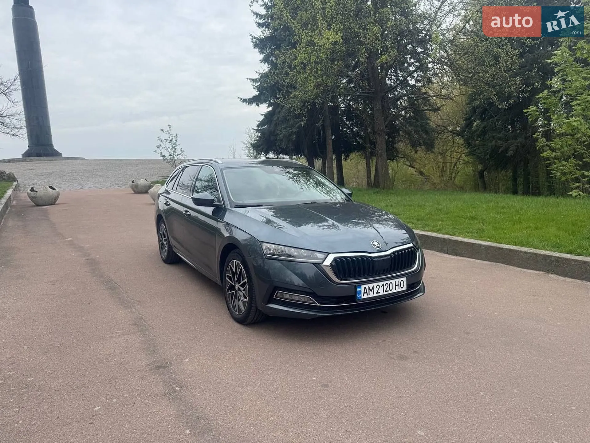 2020 Skoda Octavia - фото 1