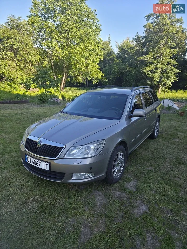 2012 Skoda Octavia - мініатюра 13