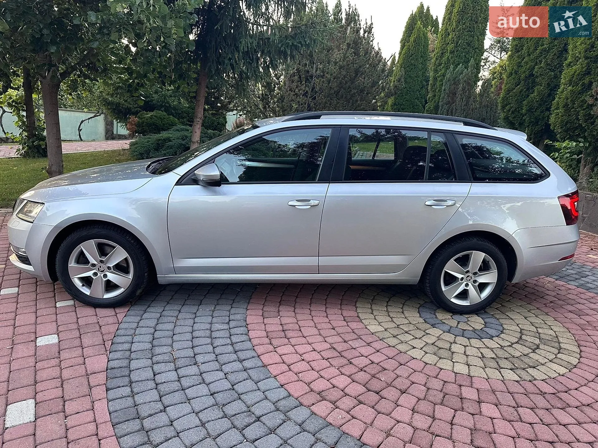 2017 Skoda Octavia - мініатюра 9
