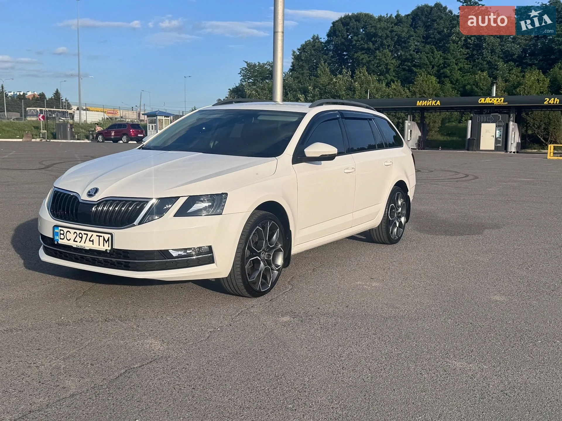 2017 Skoda Octavia - мініатюра 2