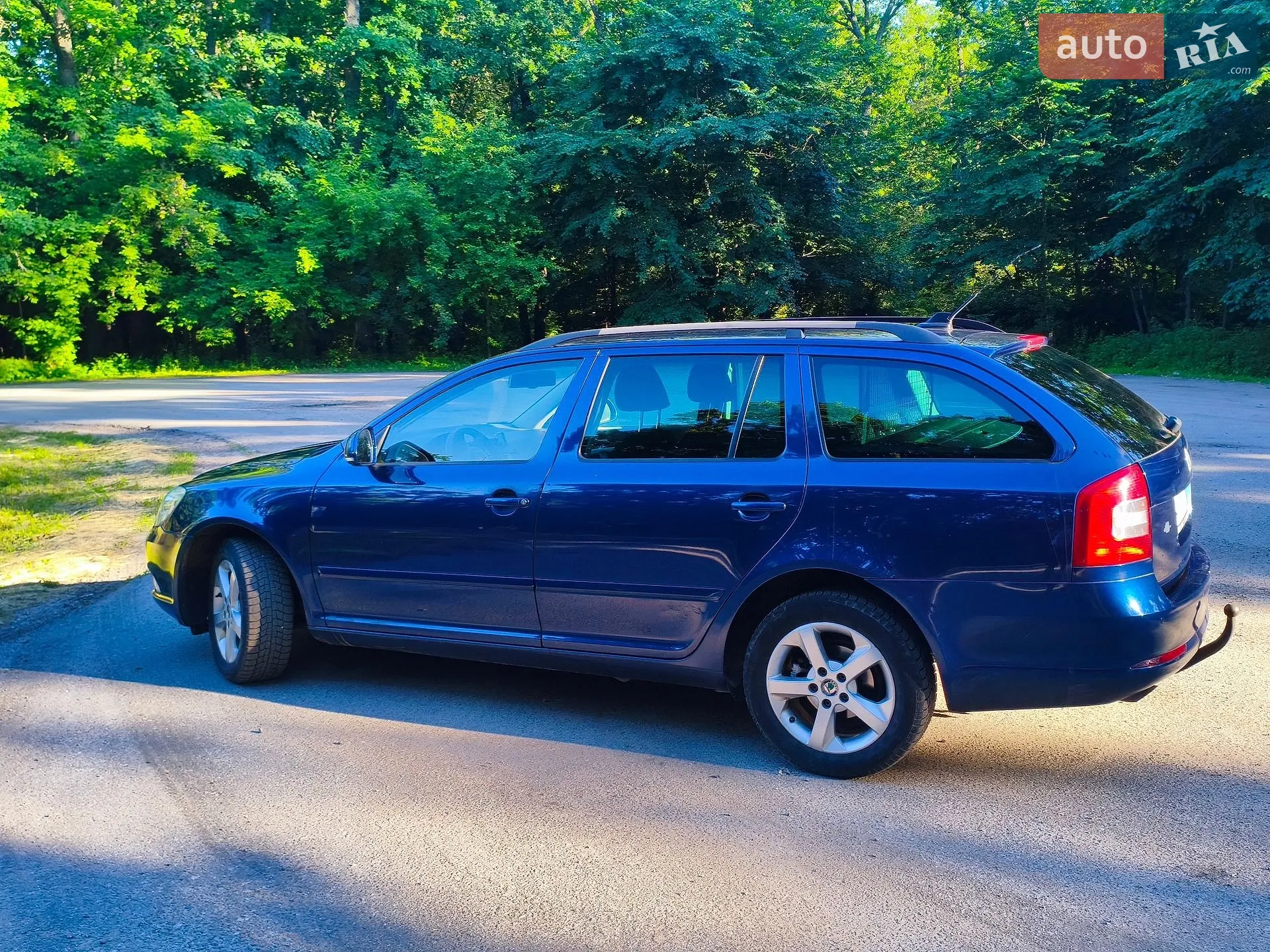 2010 Skoda Octavia - мініатюра 5