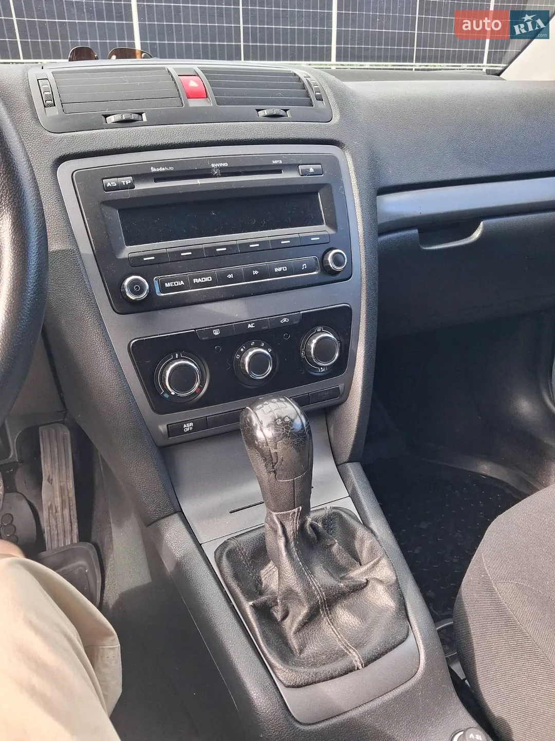 2011 Skoda Octavia - мініатюра 13