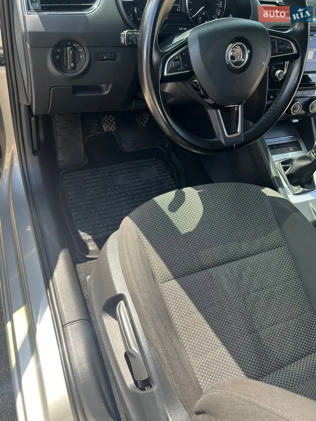 2017 Skoda Octavia - мініатюра 15