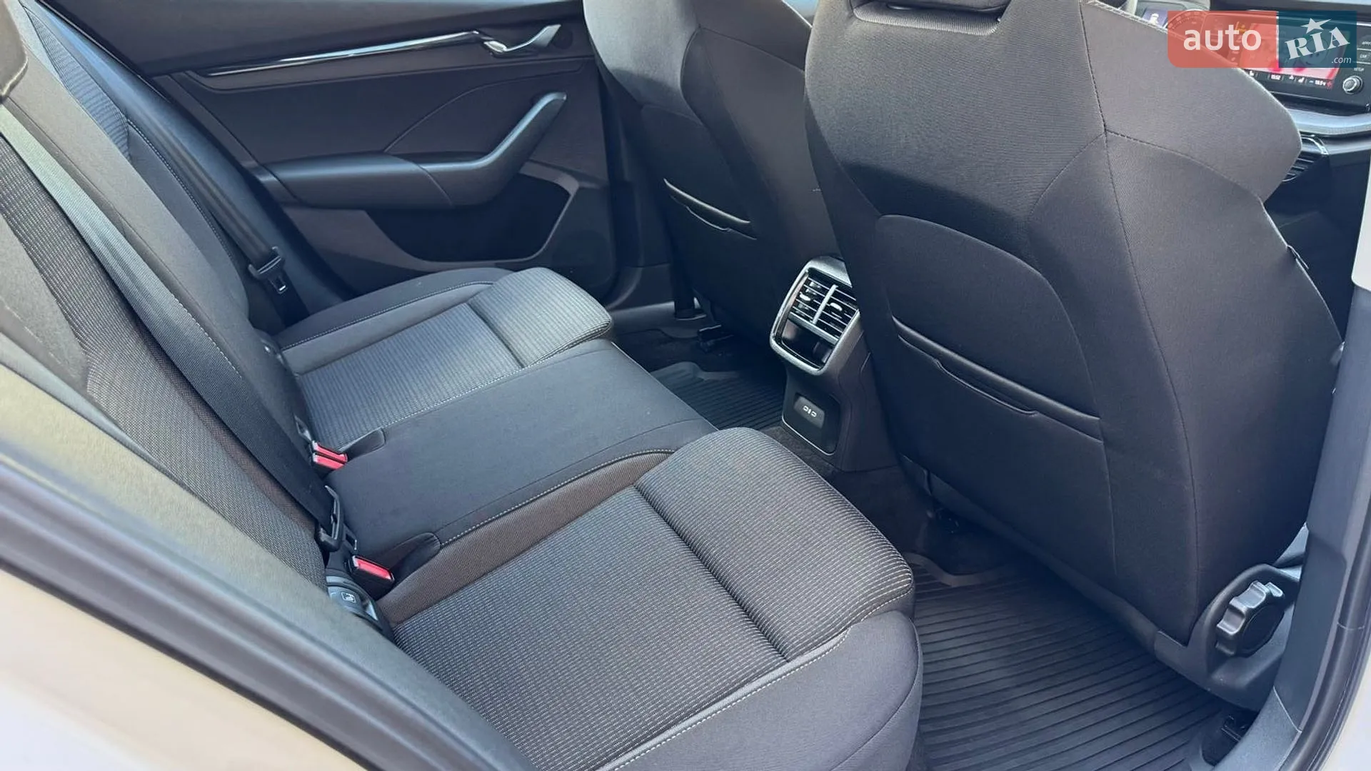 2022 Skoda Octavia - мініатюра 7