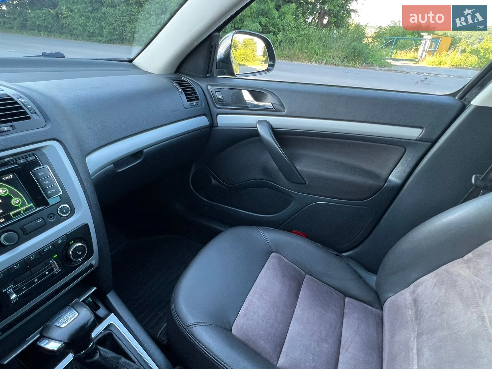 2013 Skoda Octavia - мініатюра 29