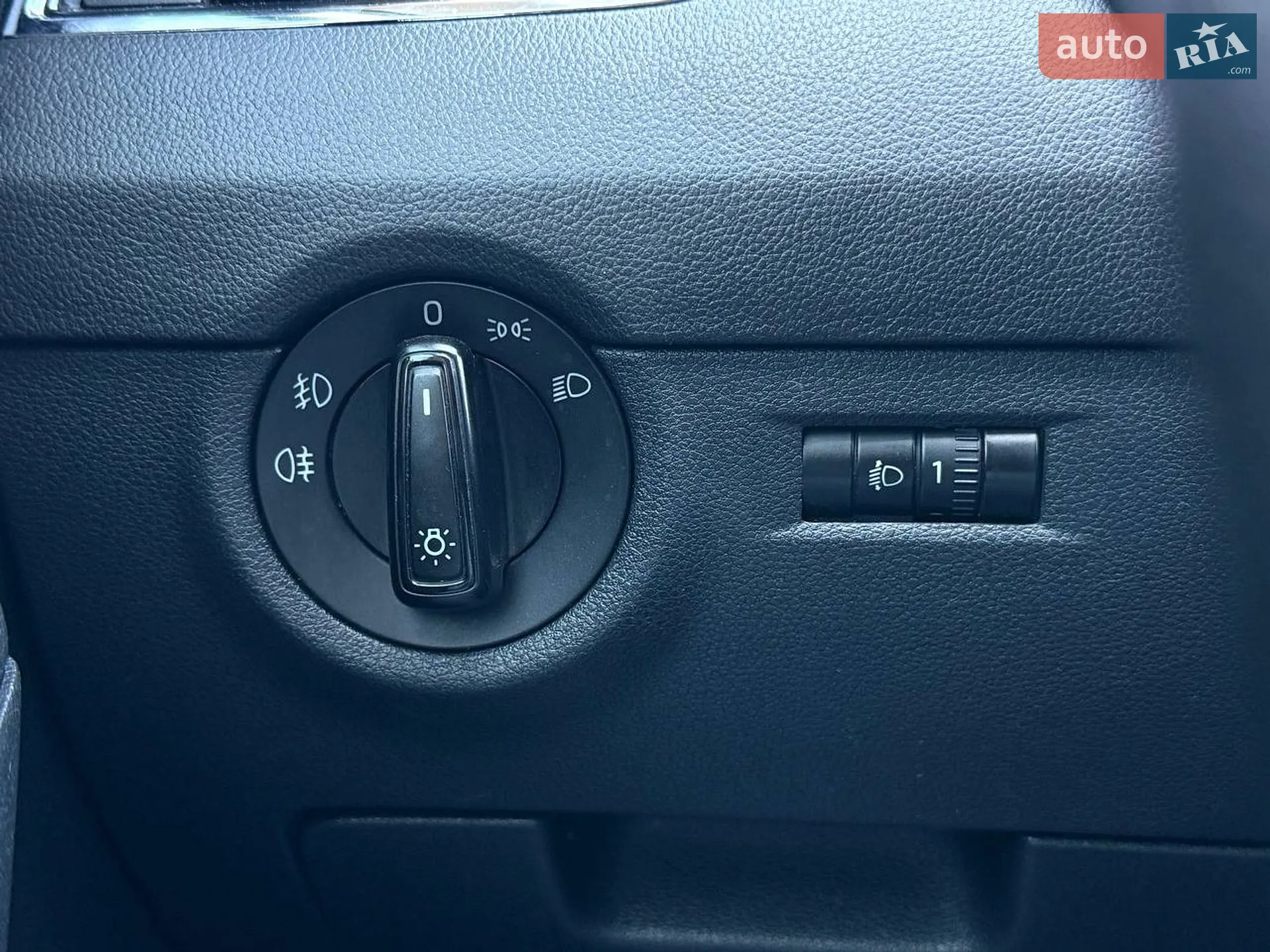 2013 Skoda Octavia - мініатюра 17