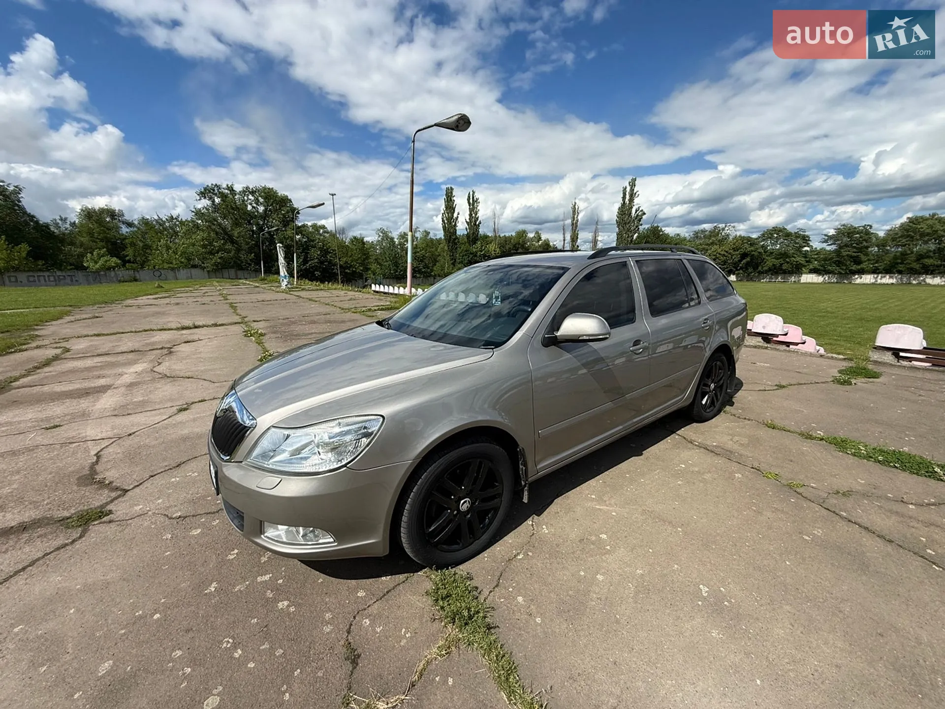 2011 Skoda Octavia - фото 1