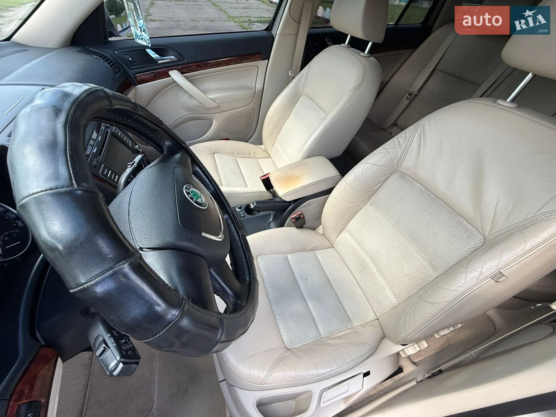 2011 Skoda Octavia - мініатюра 28