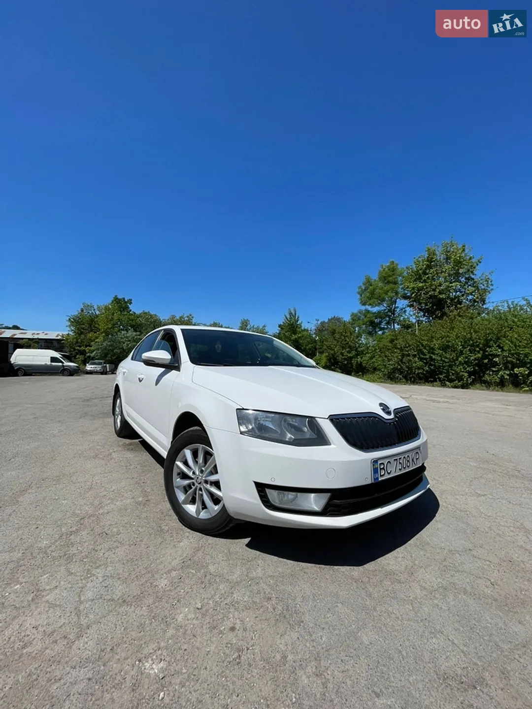 2015 Skoda Octavia - фото 1