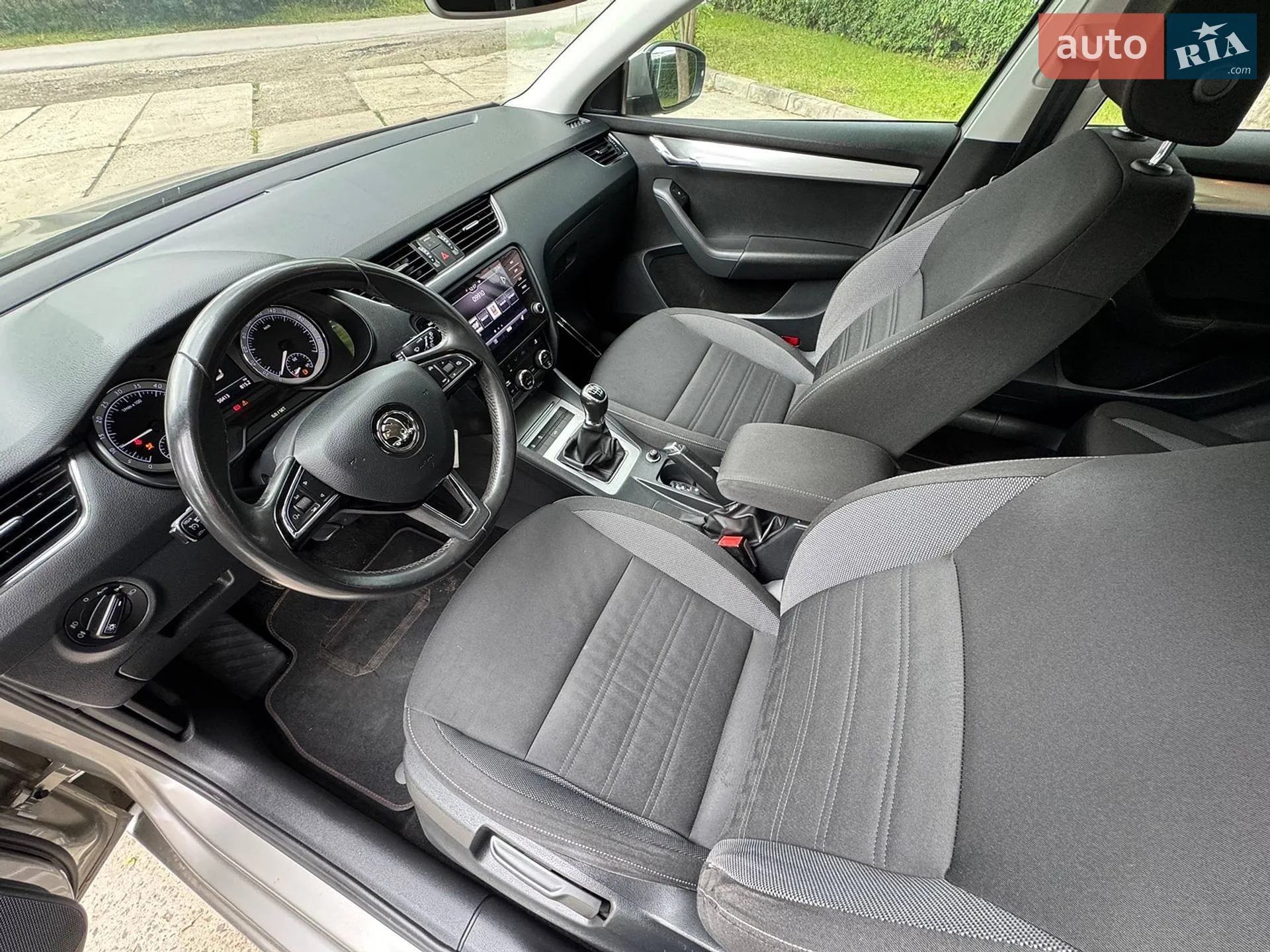 2019 Skoda Octavia - мініатюра 26