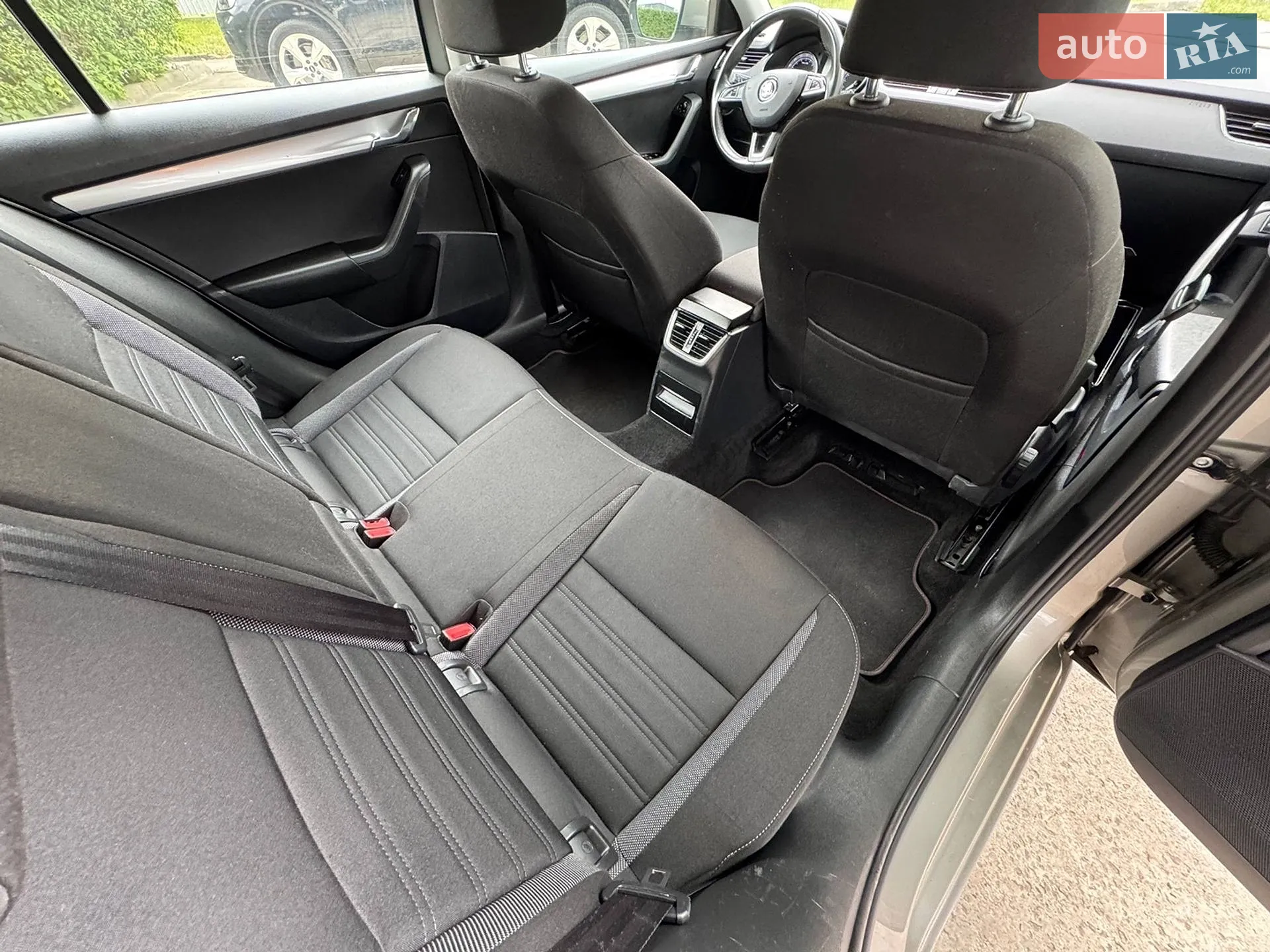 2019 Skoda Octavia - мініатюра 46