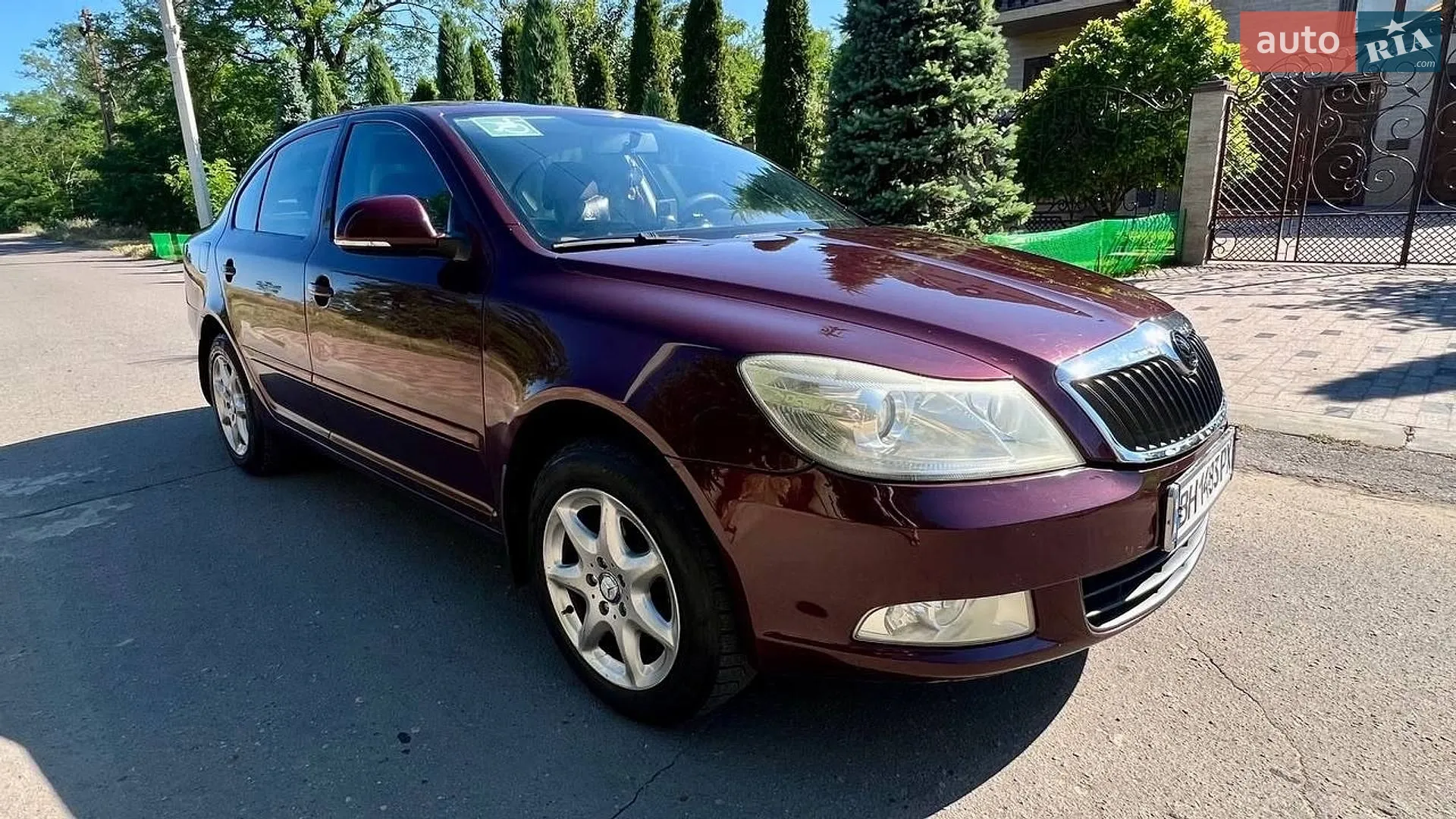 2010 Skoda Octavia - мініатюра 9