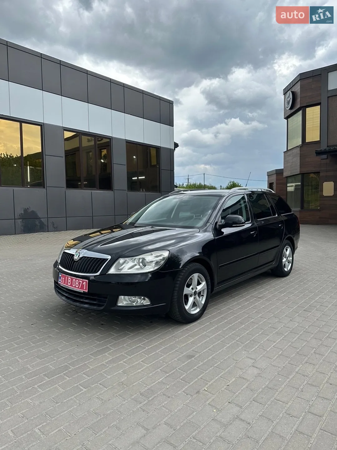 2010 Skoda Octavia - фото 1