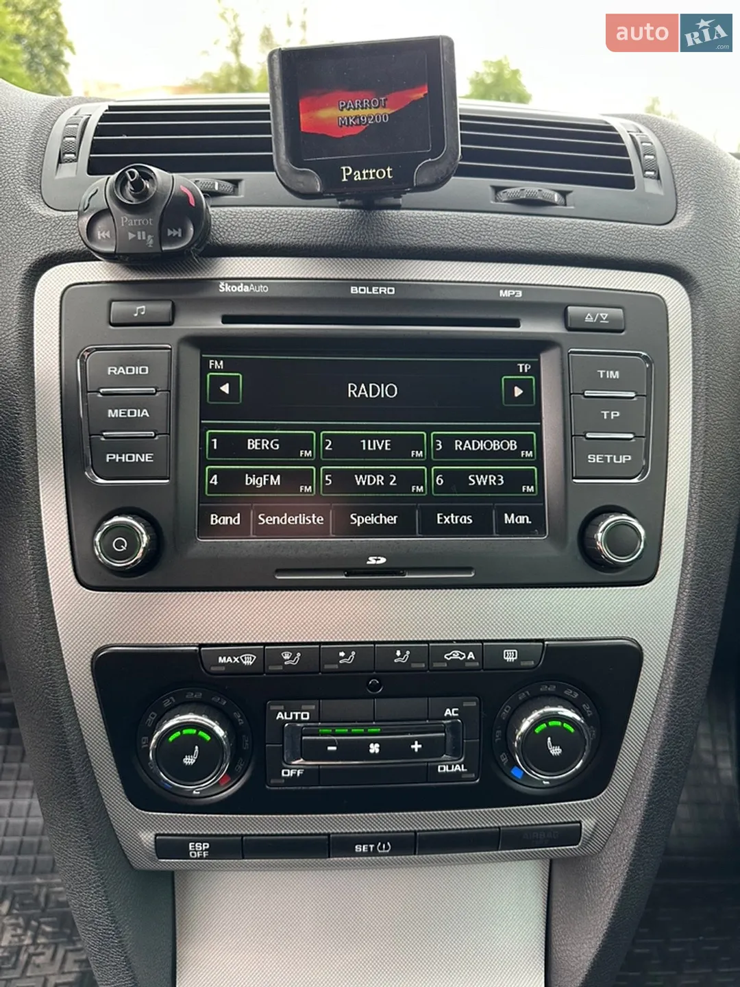 2010 Skoda Octavia - мініатюра 23