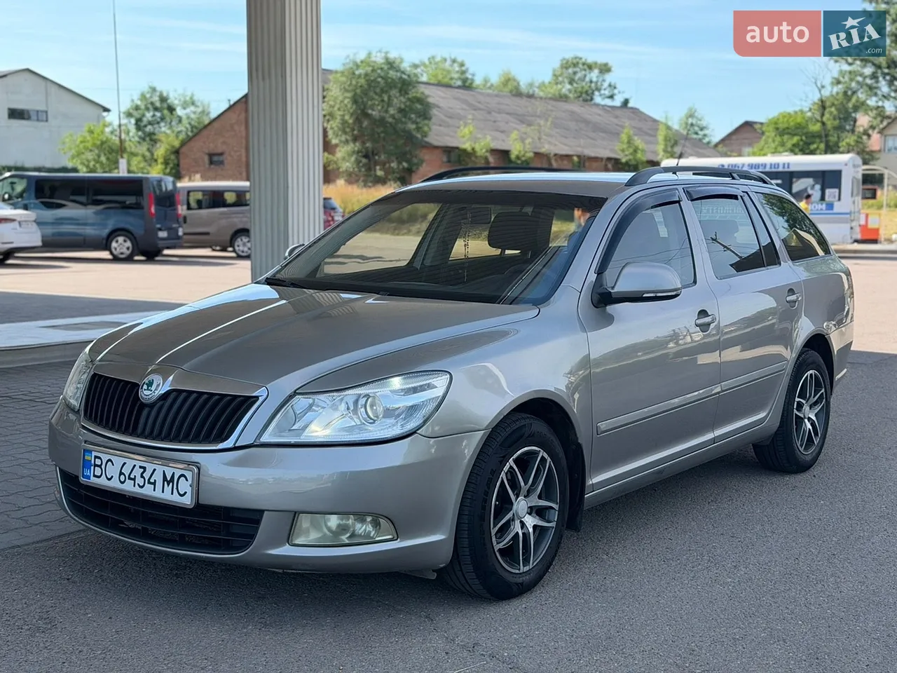 2010 Skoda Octavia - мініатюра 20