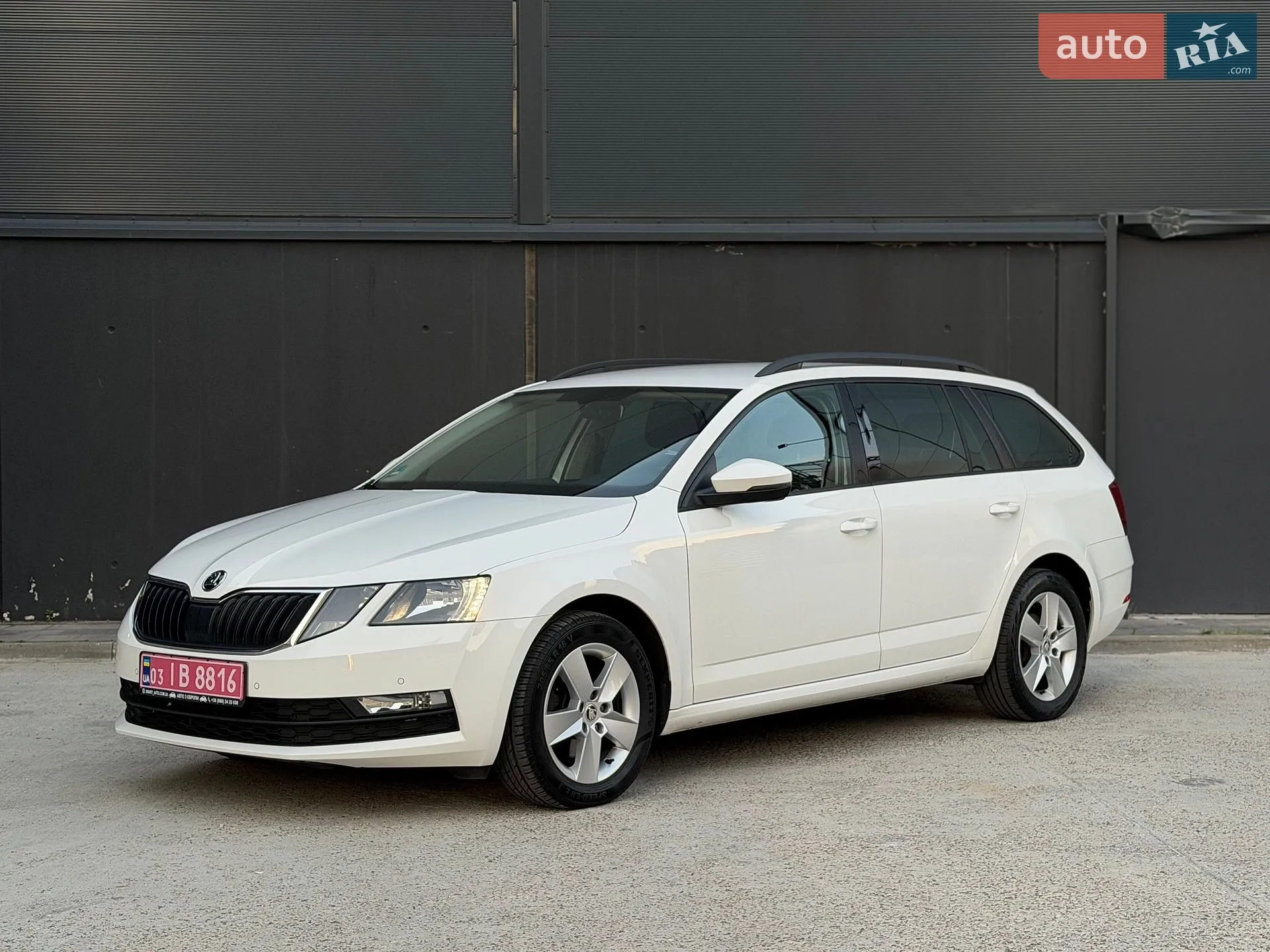 2018 Skoda Octavia - фото 1
