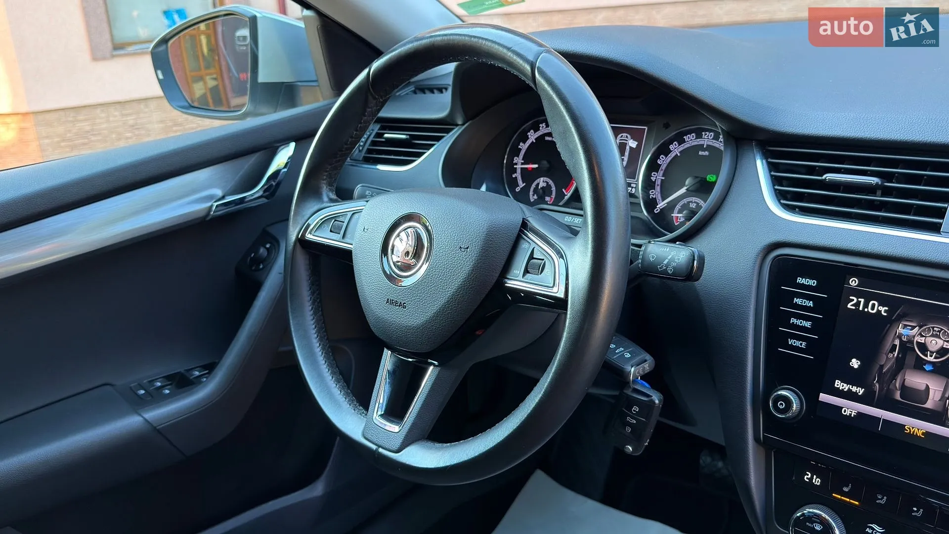 2019 Skoda Octavia - мініатюра 62