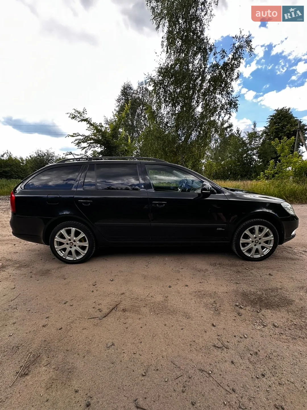 2011 Skoda Octavia - мініатюра 9