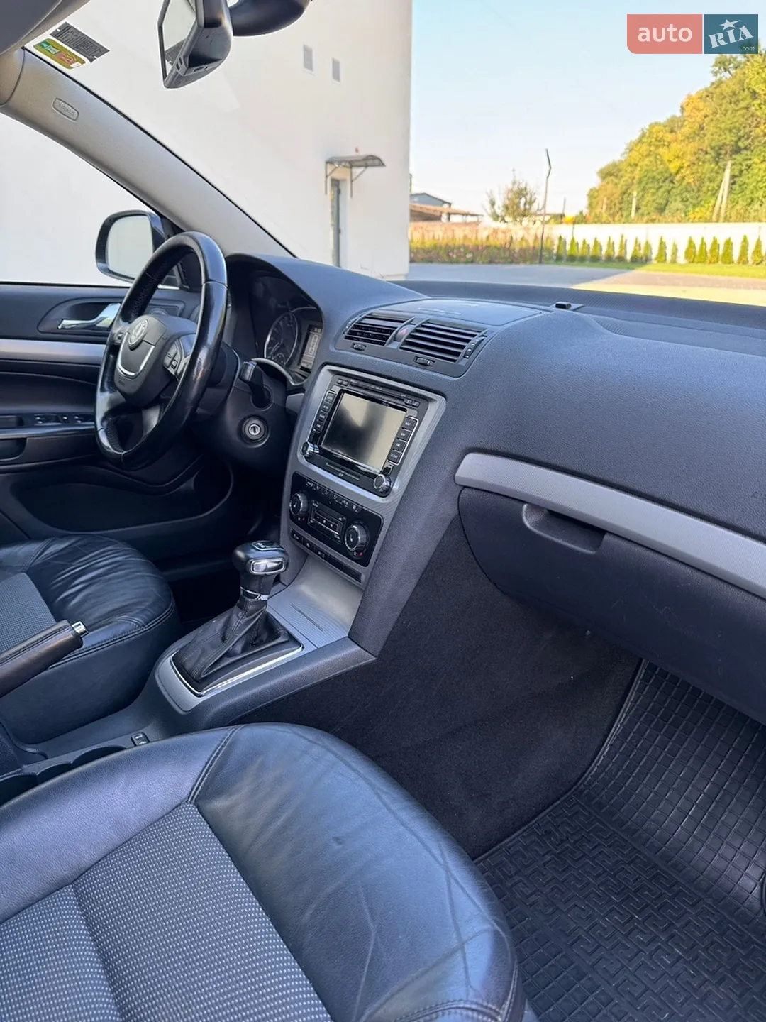 2011 Skoda Octavia - мініатюра 28