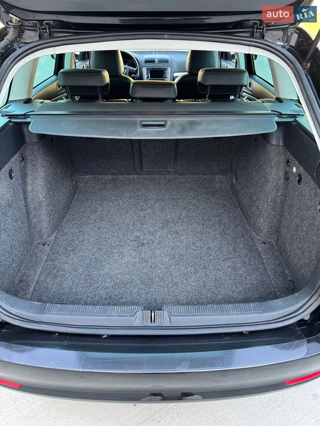2011 Skoda Octavia - мініатюра 32