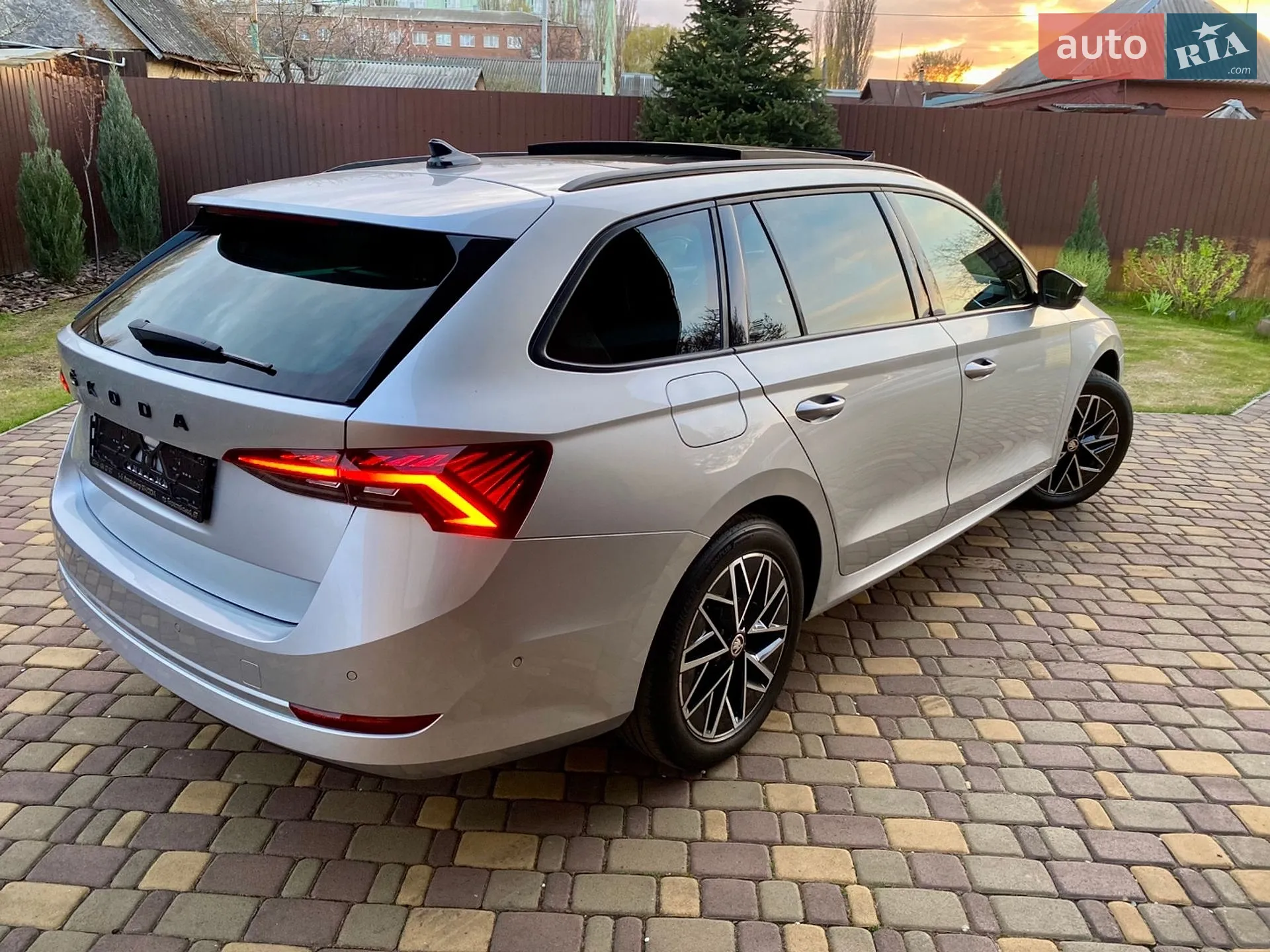 2020 Skoda Octavia - мініатюра 2