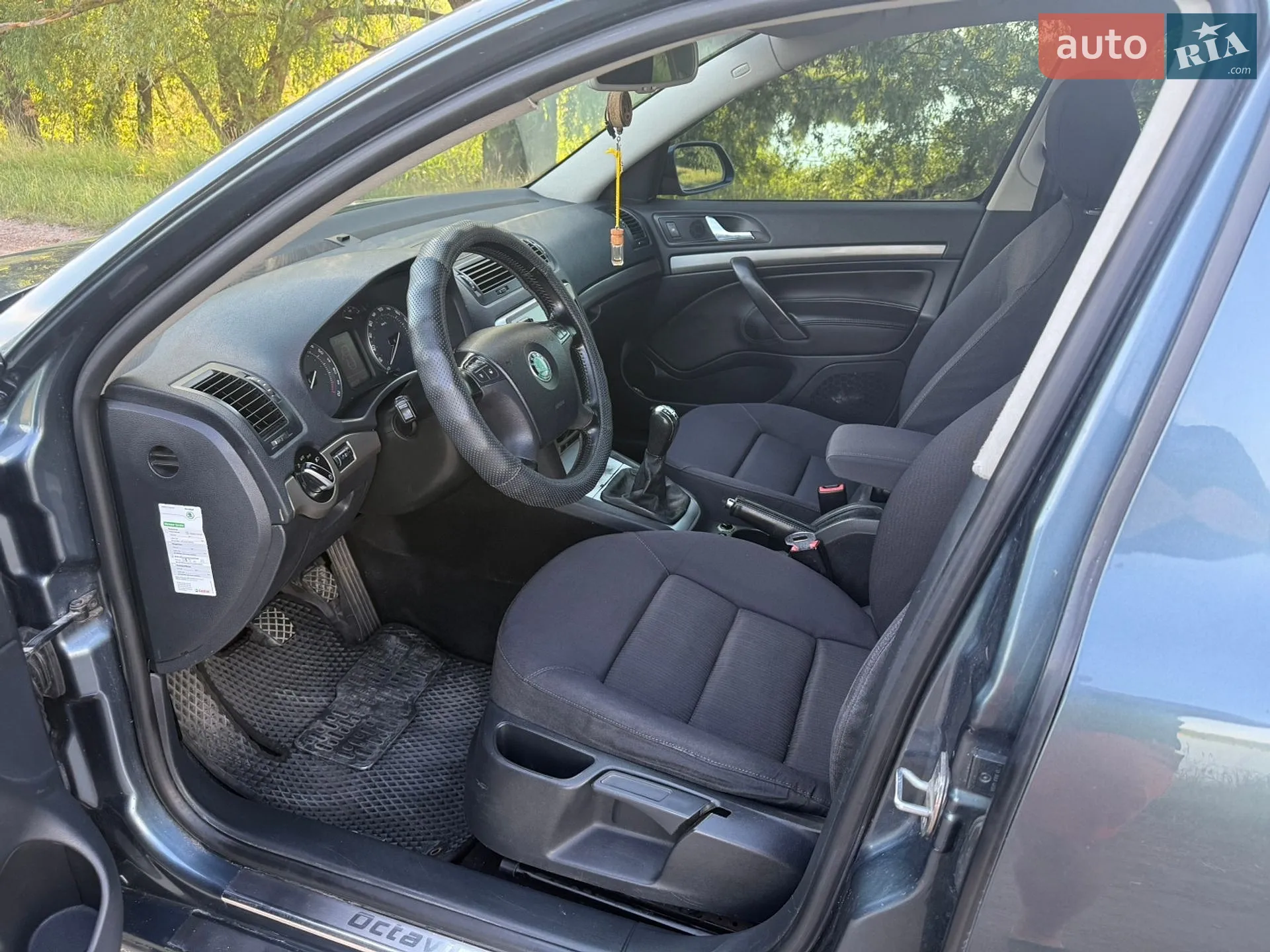 Skoda Octavia 2005 VIN TMBGA61ZX52063887 фото оголошення 19 з 44