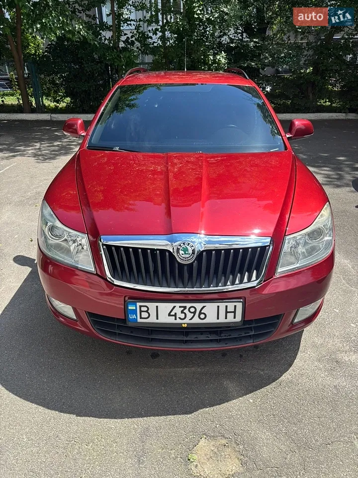 2010 Skoda Octavia - мініатюра 20