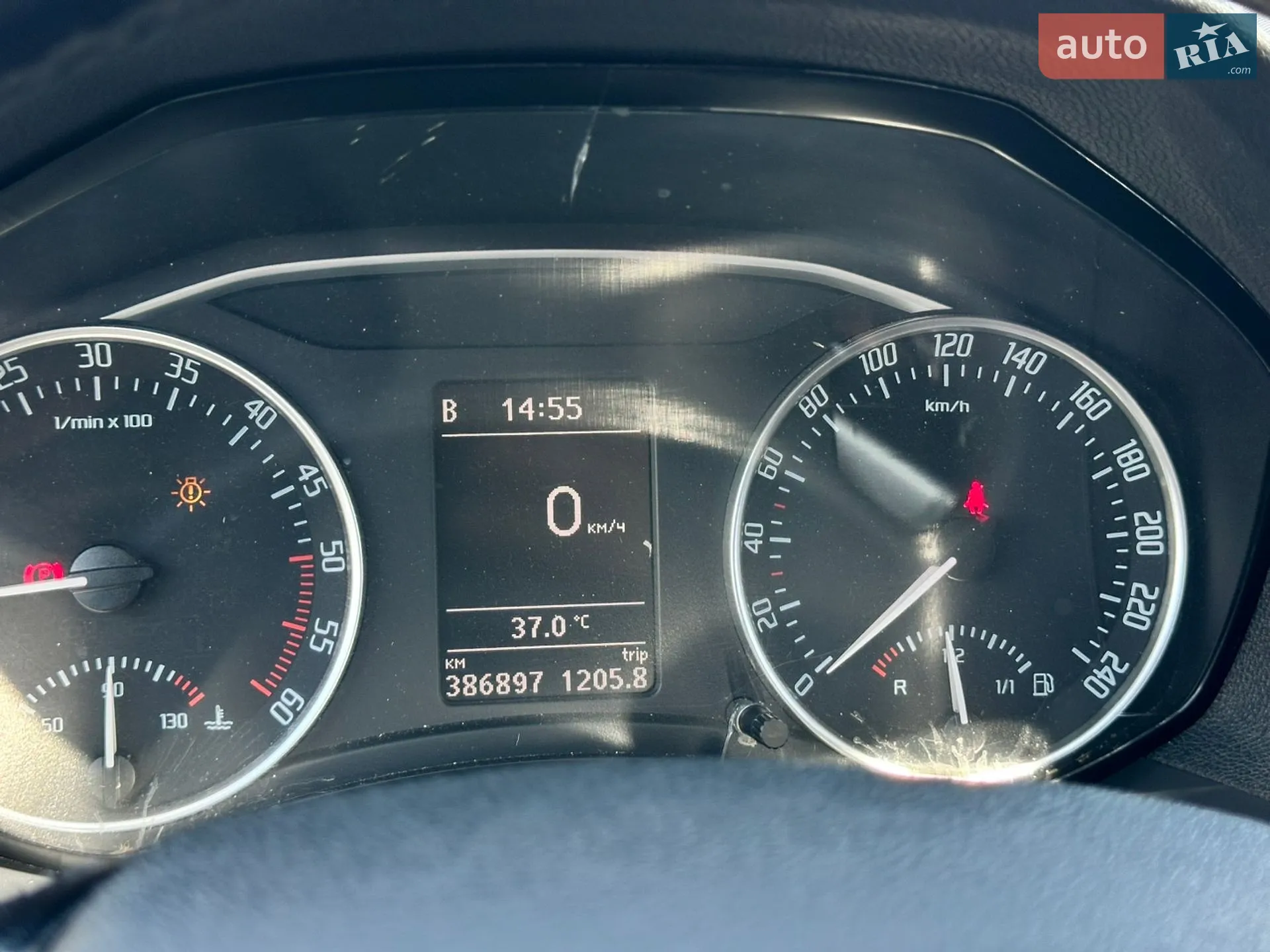 2011 Skoda Octavia - мініатюра 48