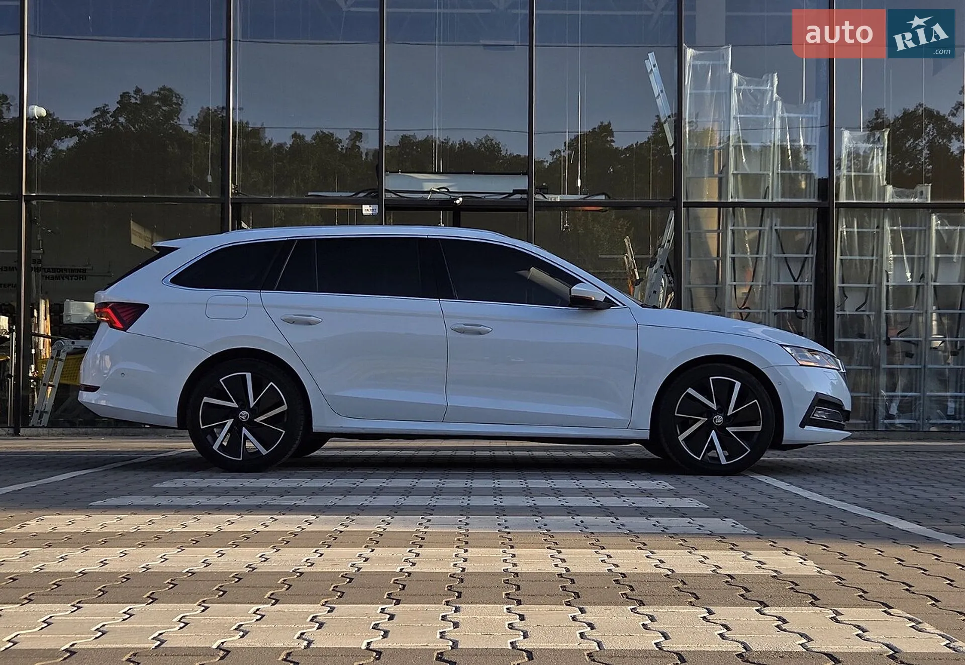 2022 Skoda Octavia - мініатюра 13