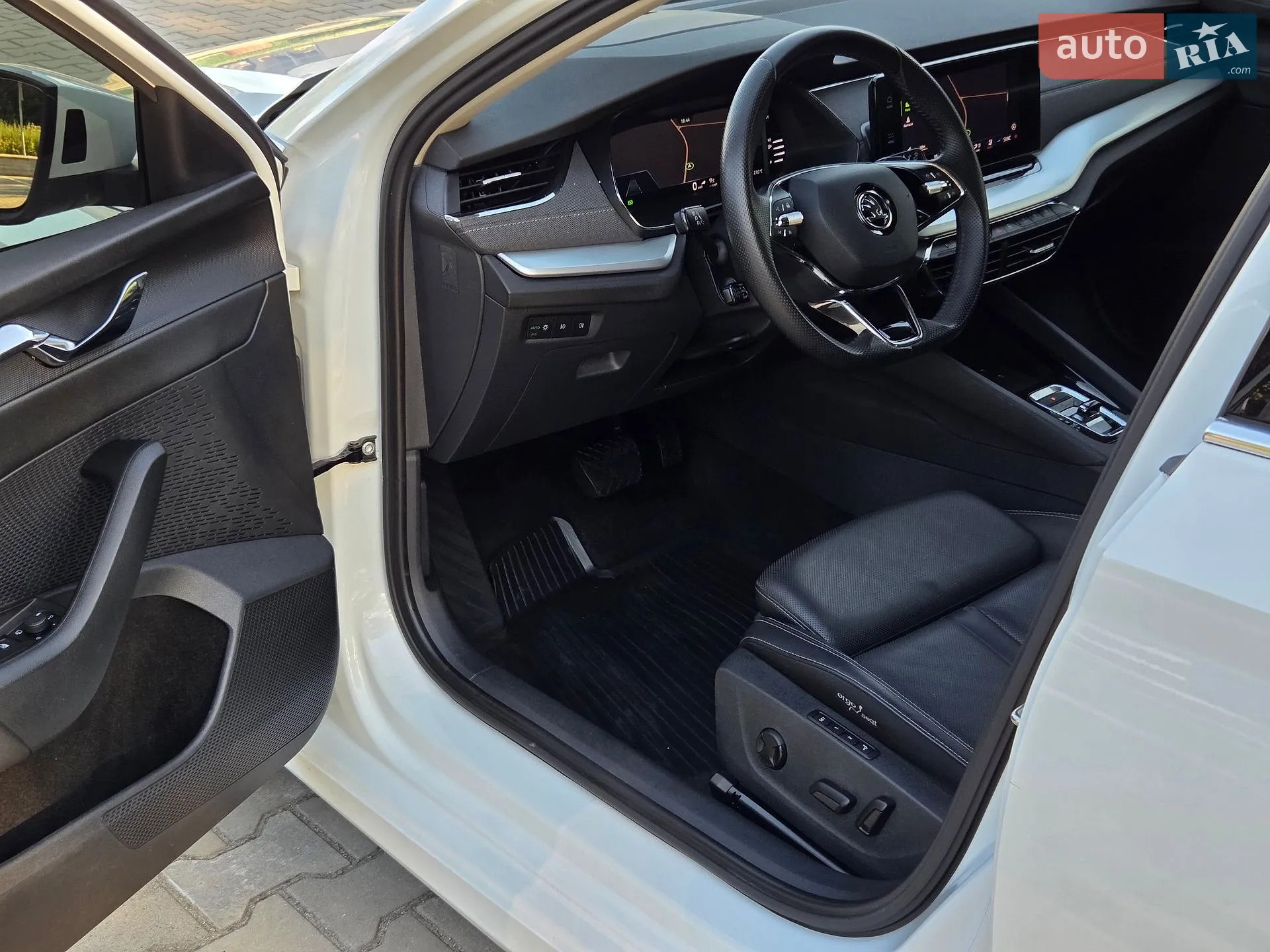 2022 Skoda Octavia - мініатюра 46