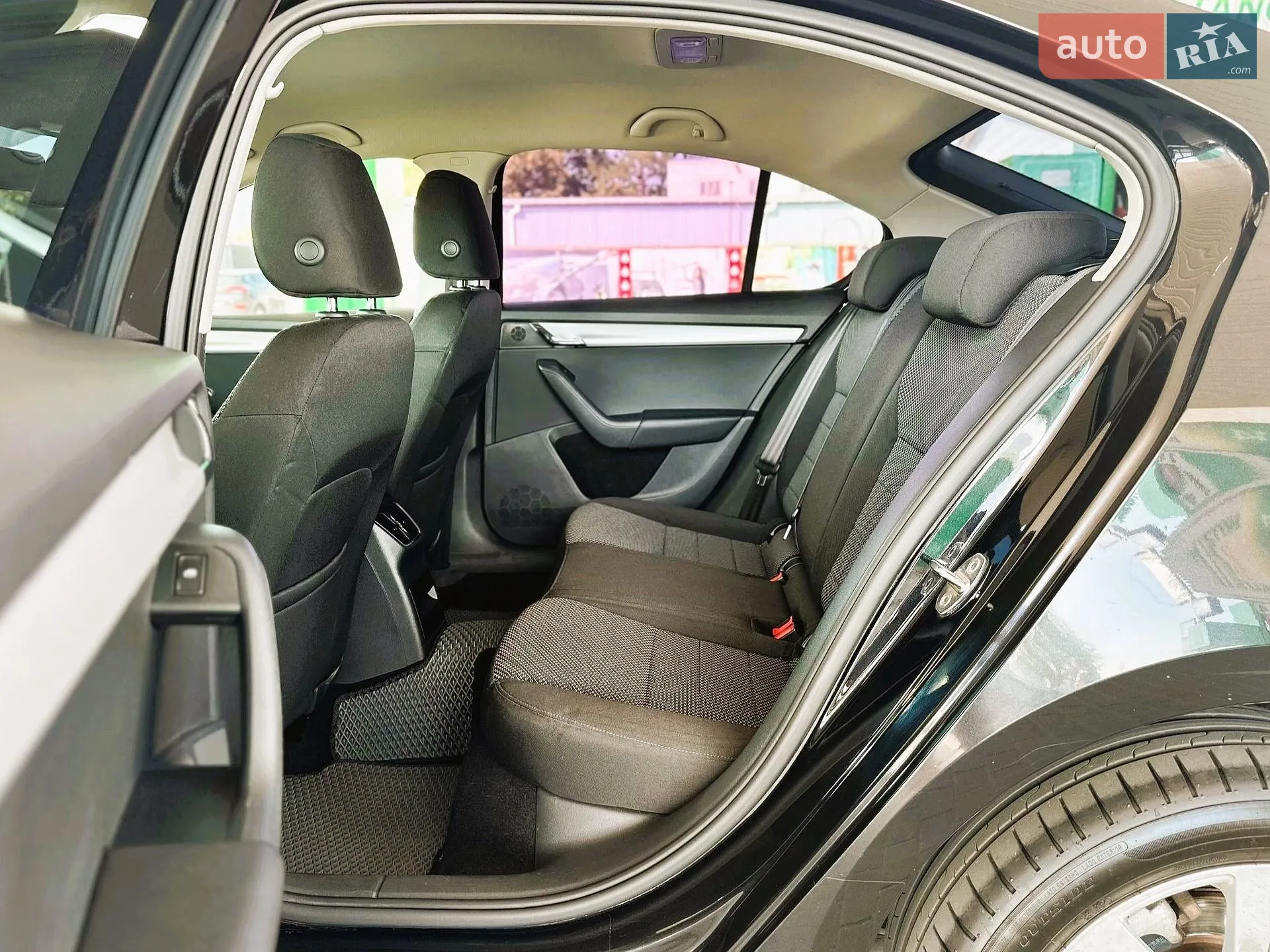 2016 Skoda Octavia - мініатюра 21