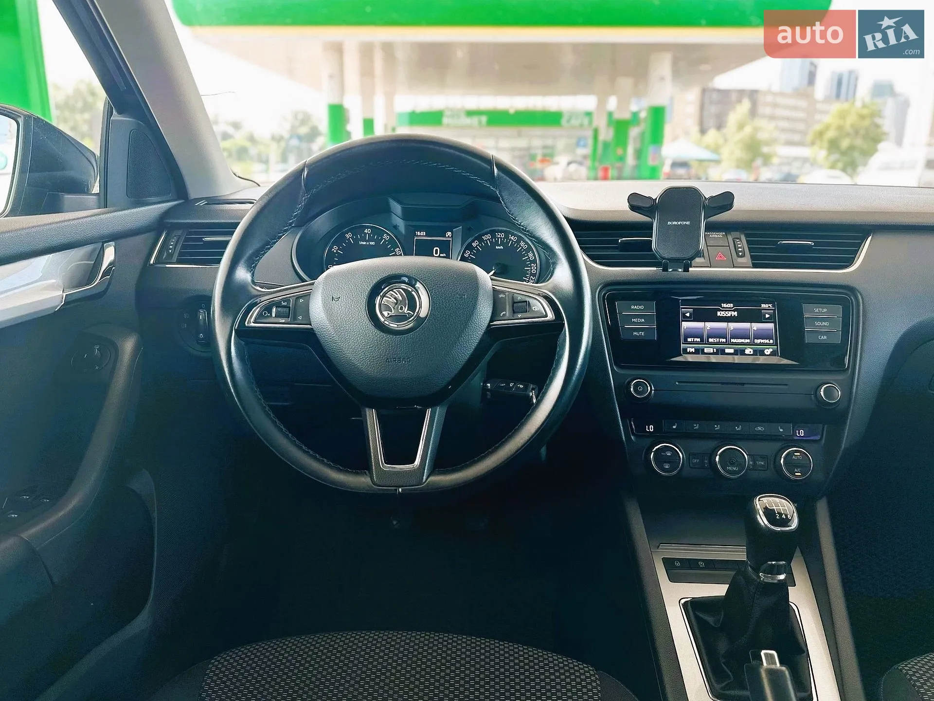 2016 Skoda Octavia - мініатюра 36