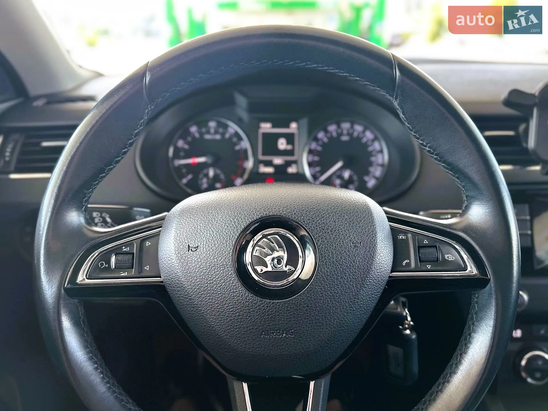 2016 Skoda Octavia - мініатюра 38