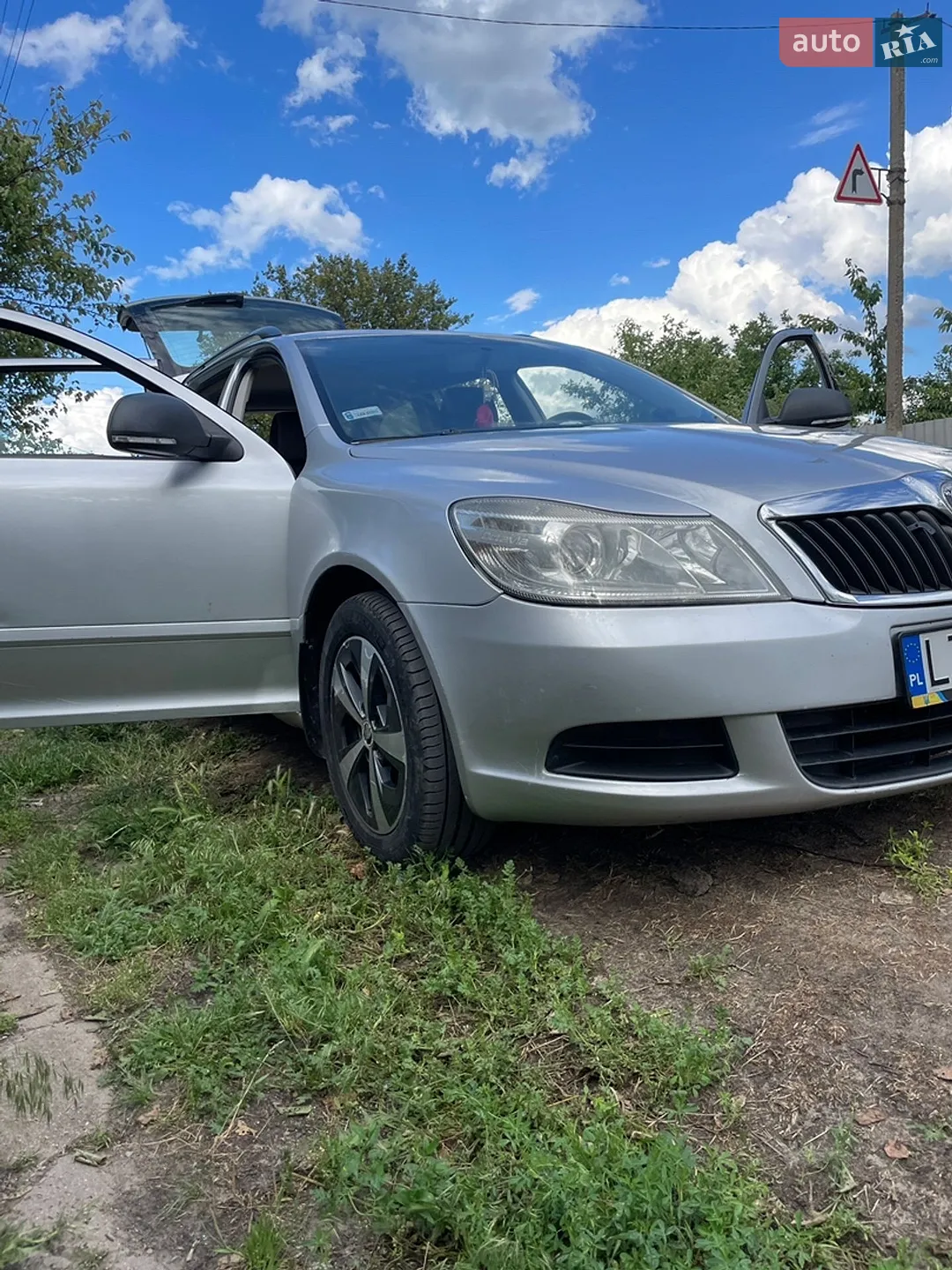 2010 Skoda Octavia - мініатюра 4