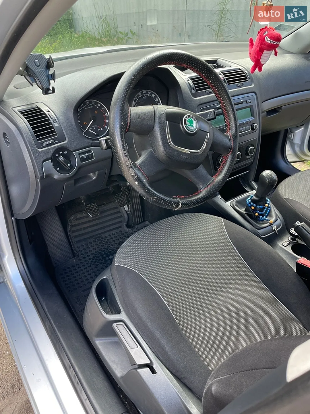 2010 Skoda Octavia - мініатюра 25