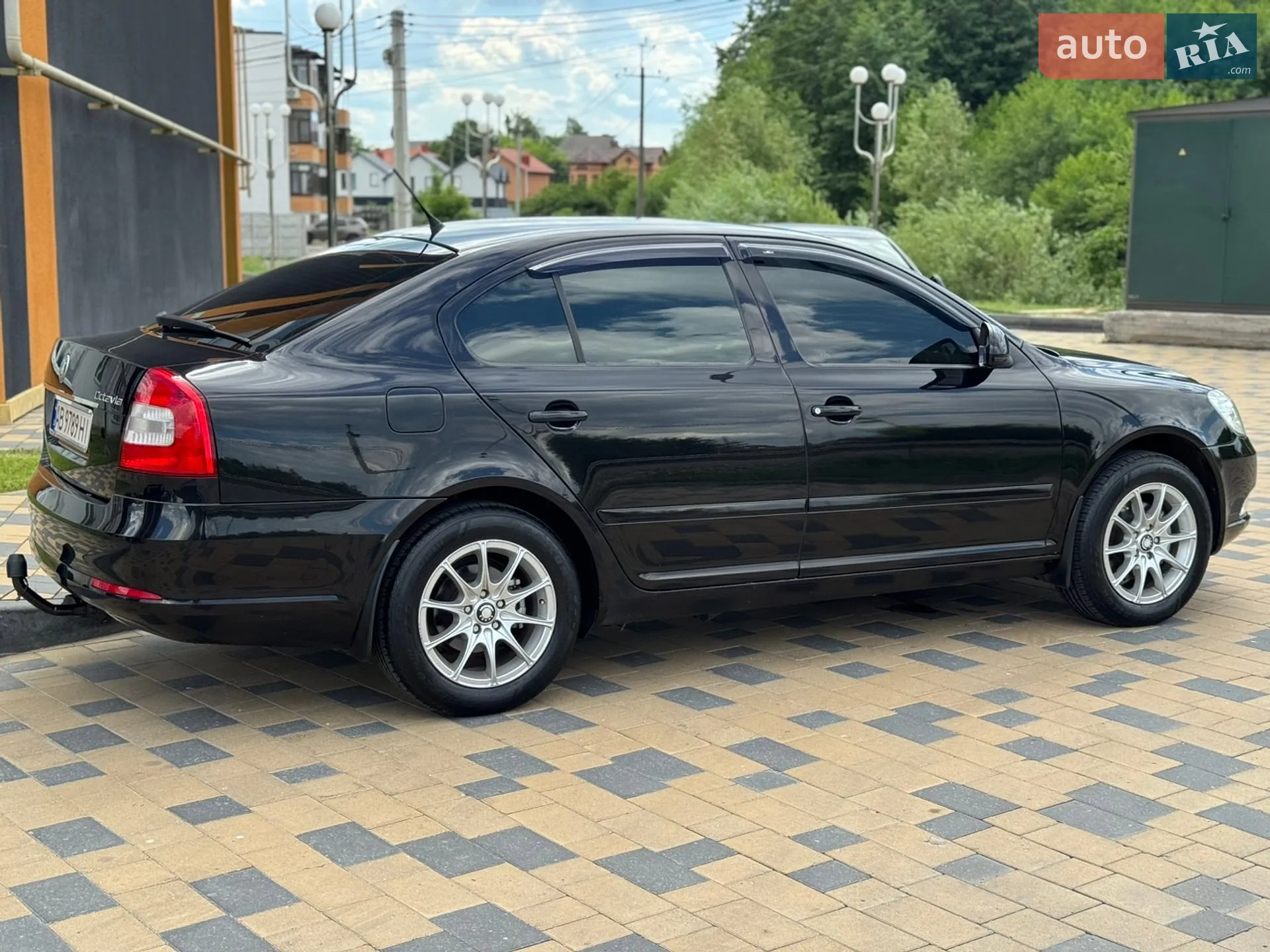 2011 Skoda Octavia - мініатюра 8