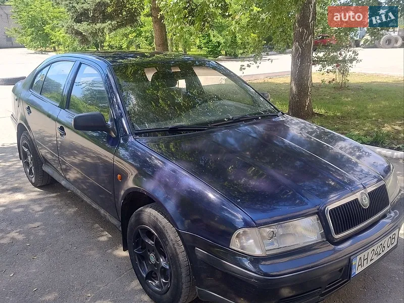 Skoda Octavia 1997 VIN TMBZZZ1U2W2058756 фото оголошення 2 з 39