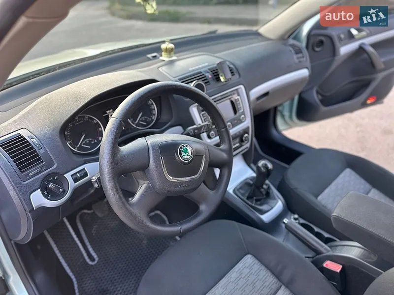 Skoda Octavia 2009 VIN TMBHJ61Z1A8020907 фото оголошення 6 з 51