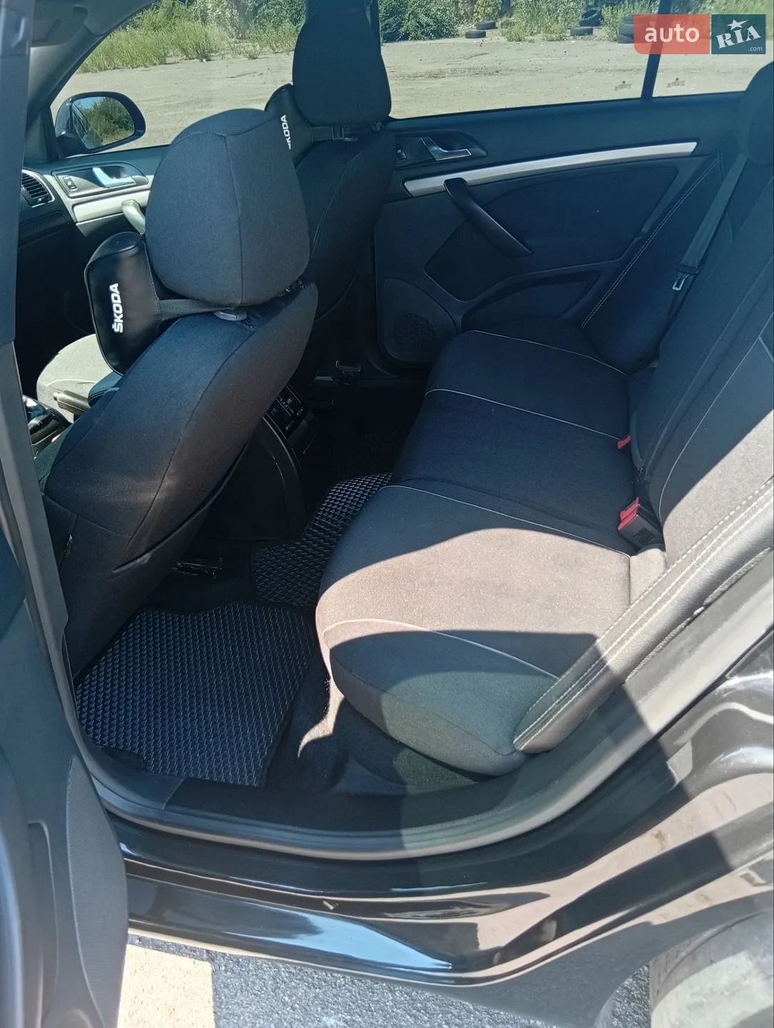 Skoda Octavia 2012 VIN TMBBK41Z0CB155566 фото оголошення 9 з 10