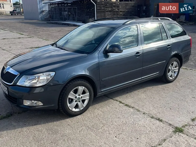 Skoda Octavia 2011 VIN TMBHT61Z3B2121669 фото оголошення 2 з 56