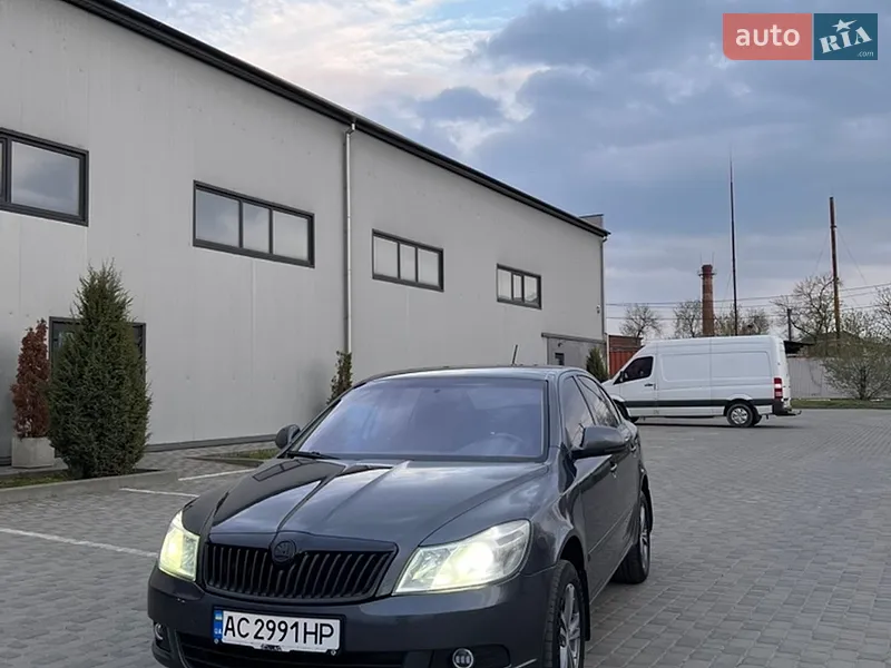 Skoda Octavia 2011 VIN Y6UCK41Z7BB154076 фото оголошення 3 з 73