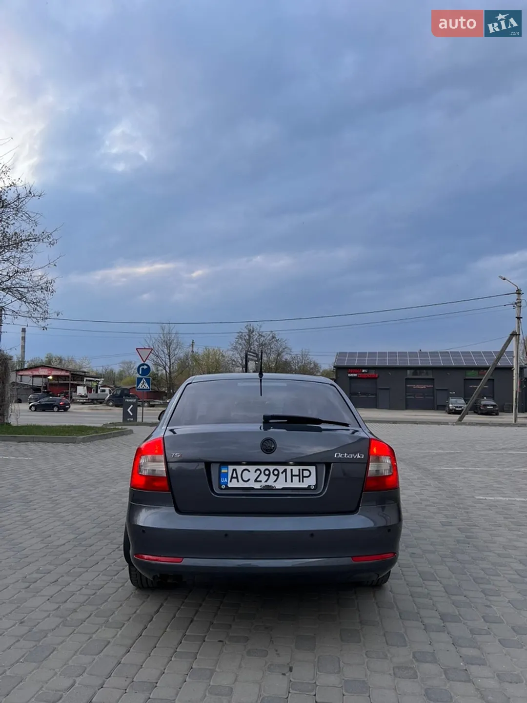 2011 Skoda Octavia - мініатюра 8