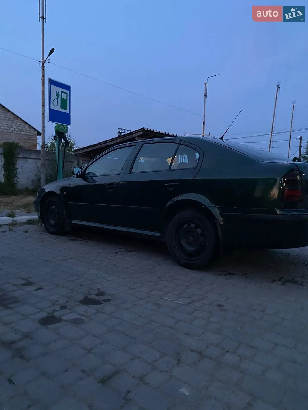 Skoda Octavia 2000 VIN TMBBP41U4YX282868 фото оголошення 5 з 13