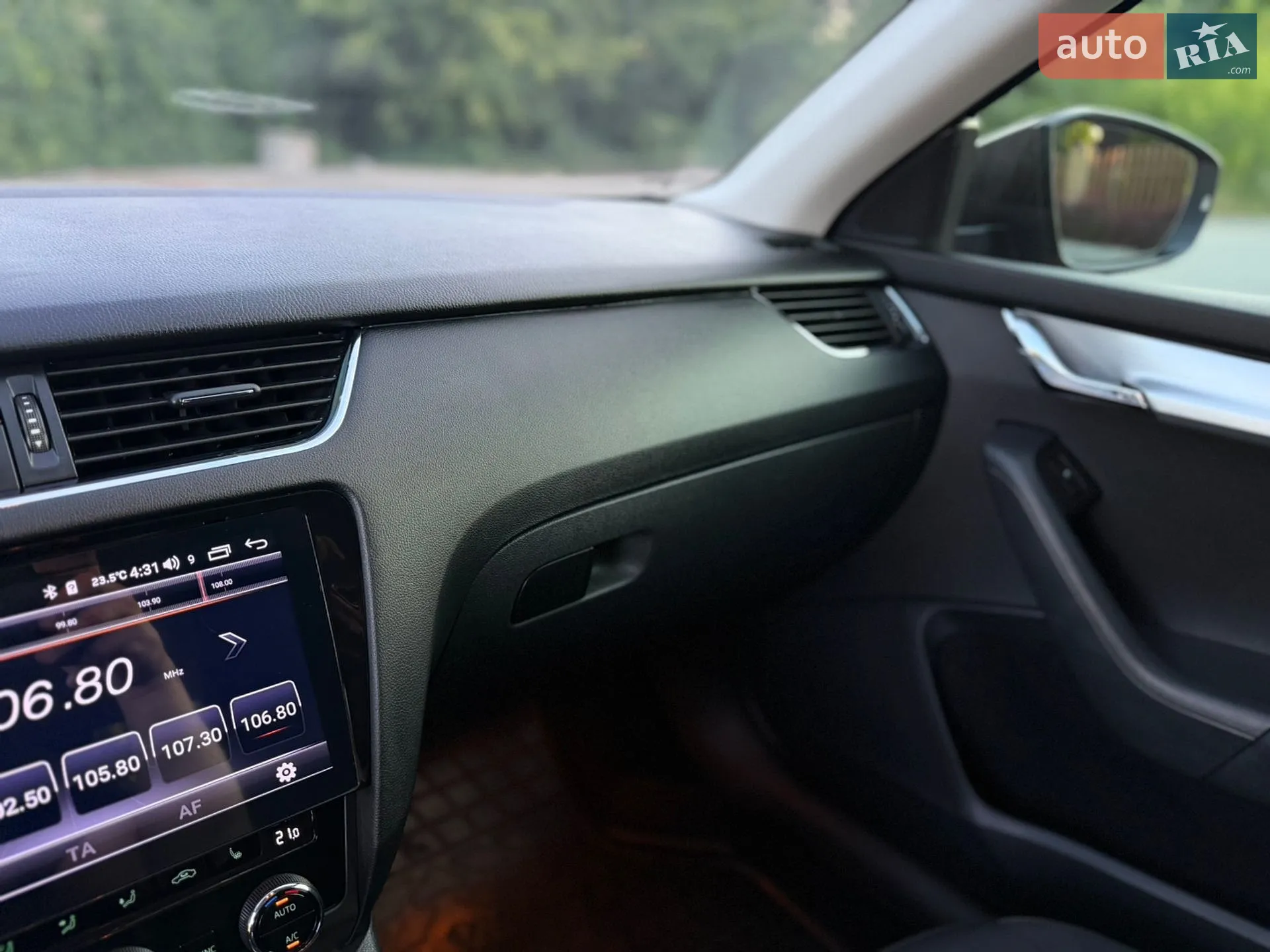 2017 Skoda Octavia - мініатюра 14