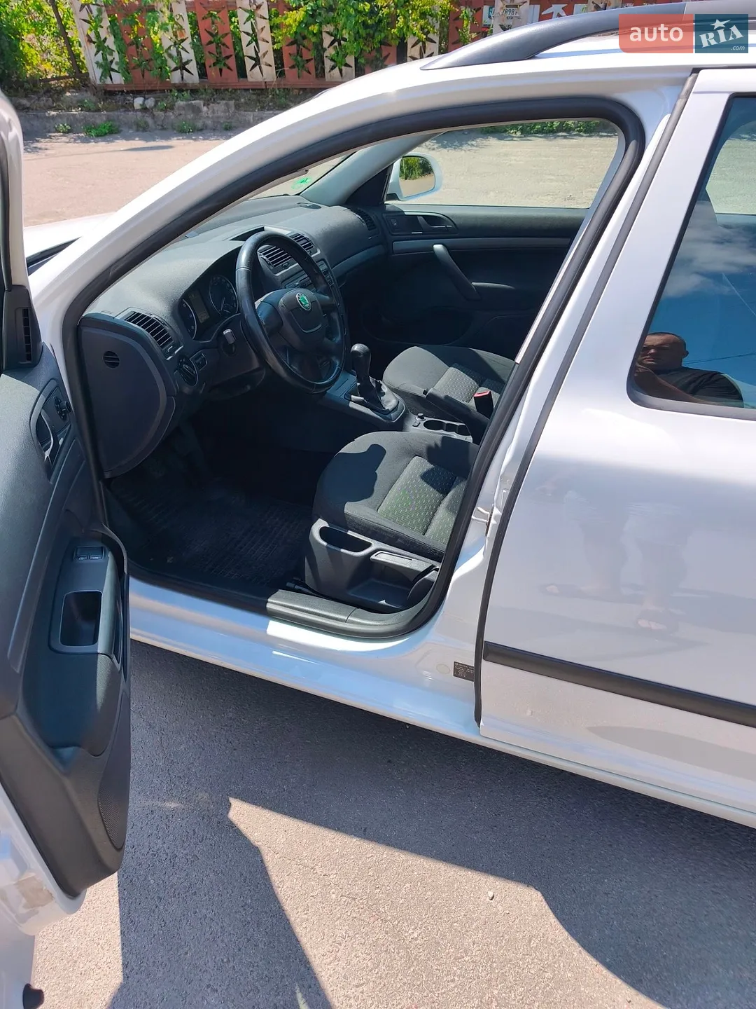 2011 Skoda Octavia - мініатюра 8