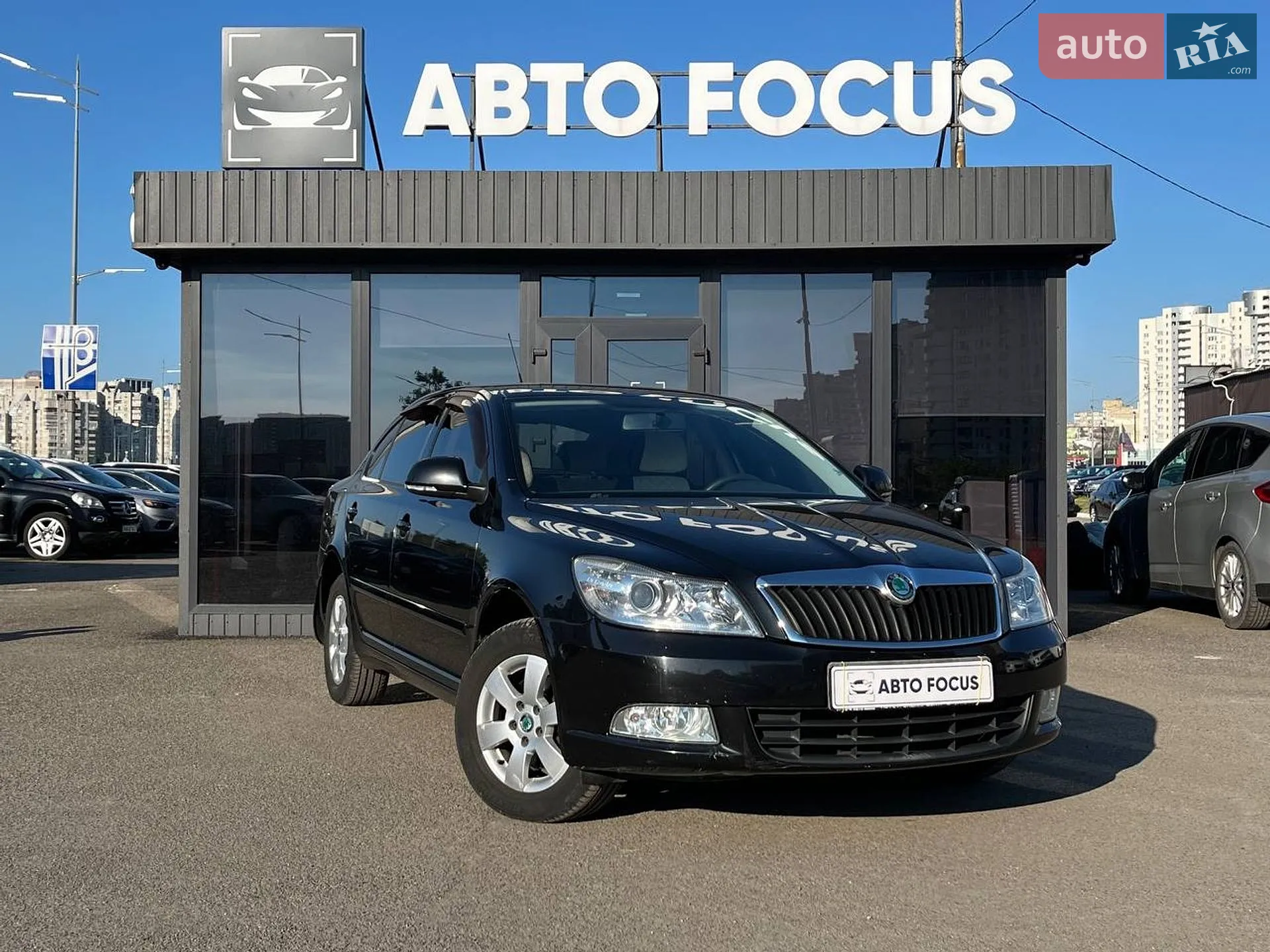 2010 Skoda Octavia - фото 1